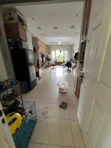 Bán chung cư CT18 Happy House Việt Hưng-Long Biên. S: 76m2. Giá: 3.9x tỷ