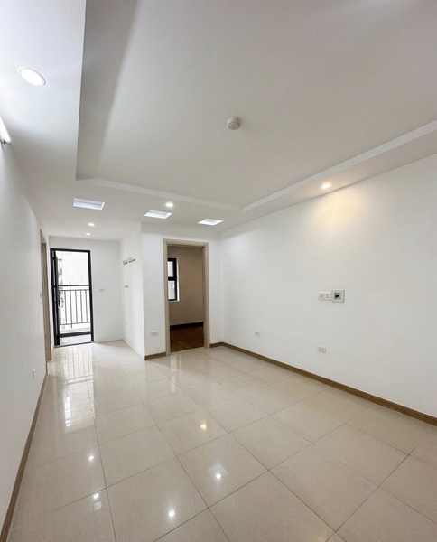 Cho thuê căn hộ 2 ngủ Ruby City CT3 Phúc Lợi. Giá chỉ 5tr/ tháng. Lh: 0961910403