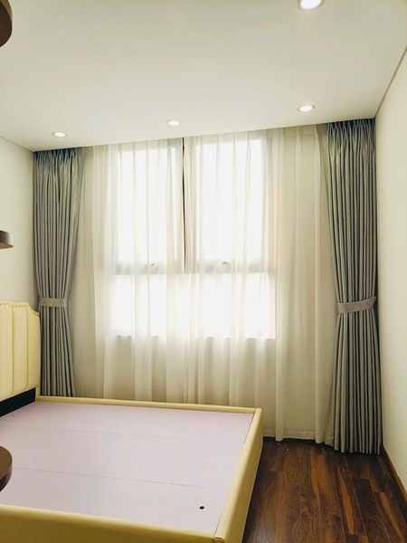 Cần bán căn chung cư Ecocity Việt Hưng. S: 63.5m2. Giá: 4.3 tỷ. Liên hệ: E Hùng 0971902576