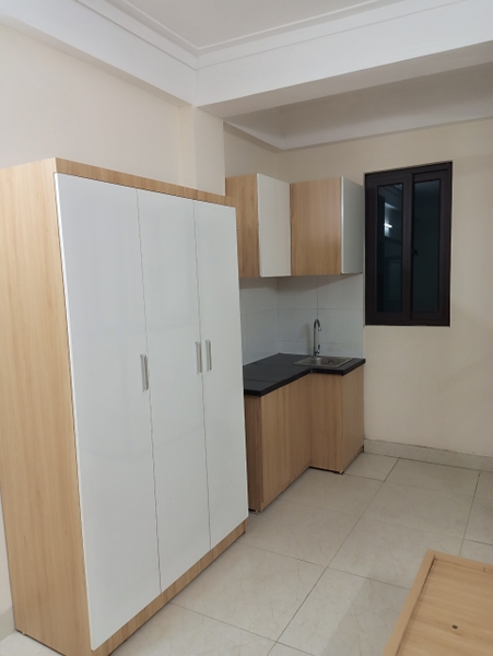 Chung cư Mini Nguyễn Văn Cừ, Bồ Đề, Long Biên. Đầy đủ nội thất. Có thang máy. Giá thuê từ 3tr8/tháng.