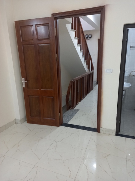 Chung cư Mini Nguyễn Văn Cừ, Bồ Đề, Long Biên. Đầy đủ nội thất. Có thang máy. Giá thuê từ 3tr8/tháng.