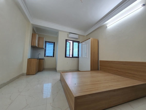 Chung cư Mini Nguyễn Văn Cừ, Bồ Đề, Long Biên. Đầy đủ nội thất. Có thang máy. Giá thuê từ 3tr8/tháng.