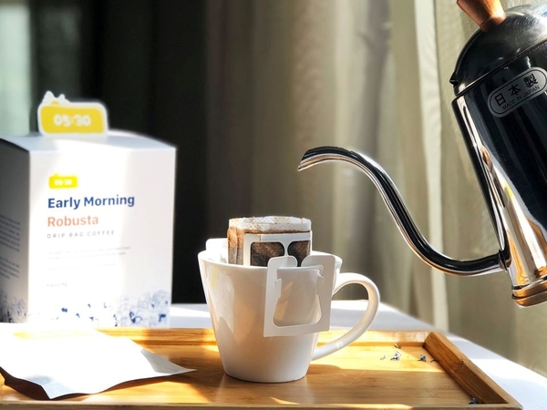 XU HƯỚNG THƯỞNG THỨC CÀ PHÊ VIỆT TRONG NHỊP SỐNG HIỆN ĐẠI