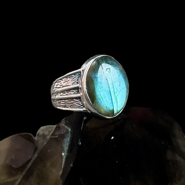 Hắc Nguyệt Quang Labradorite