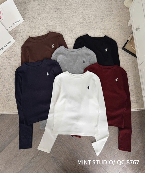 ÁO DÀI TAY THÊU NGỰA MÃ 8767