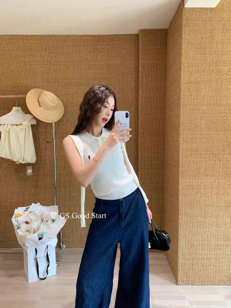 ÁO MONGTOGHI TANKTOP THÊU NGỰA MÃ SH229