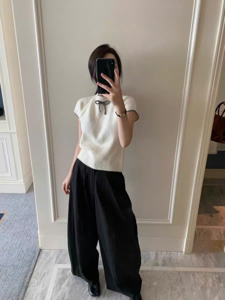 ÁO LEN CỘC DÀY ĐÍNH NƠ MÃ F565