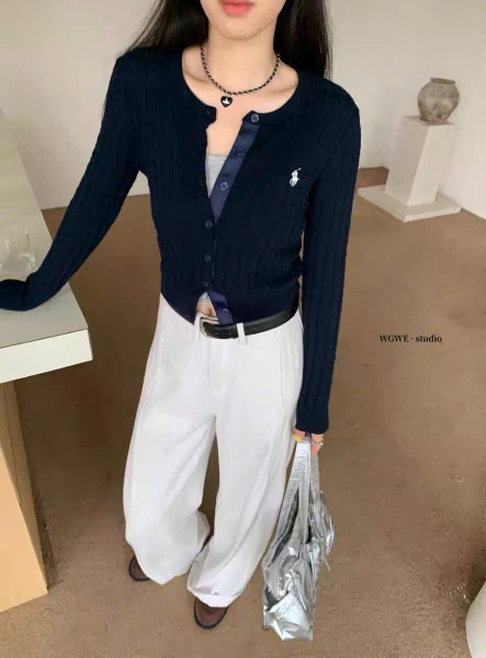 CARDIGAN VẶN THỪNG THÊU NGỰA WWGE MÃ W6959