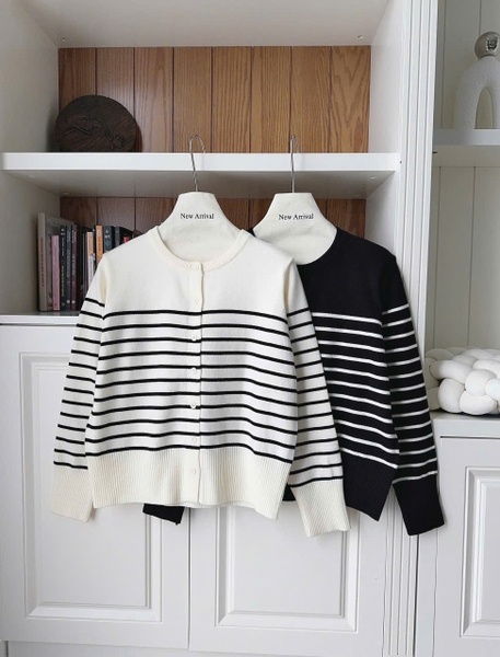 CARDIGAN LEN KẺ NGANG CÚC MÃ 5201