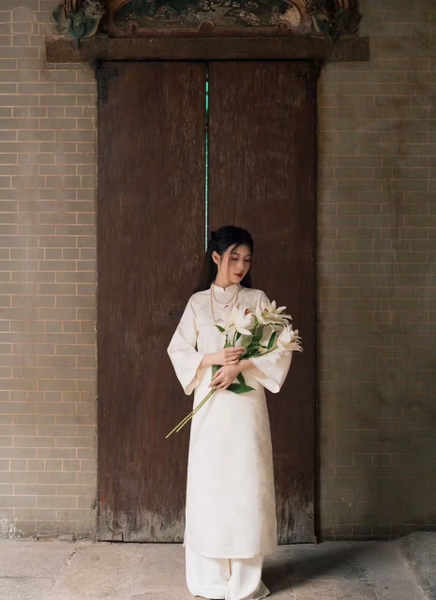 ÁO DÀI TÂM GIAO GẤM HOA ĐÍNH CÚC MÃ 2804