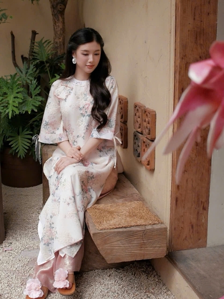 ÁO DÀI LIÊN HOA ĐÍNH NƠ MÃ 2792