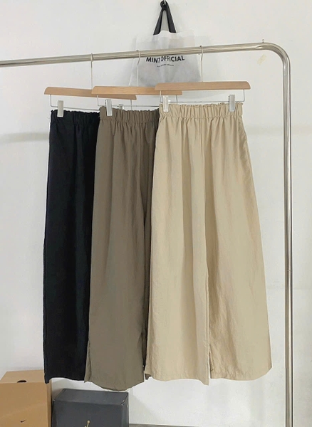 KANA BASIC PANT QUẦN DÙ TRƠN DÁNG RỘNG