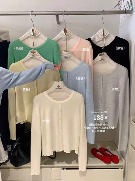 VÁY ĐEN DÁNG DÀI TRƠN MÃ 188