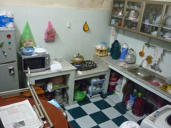 Lê Gia Định-Hai Bà Trưng,33m2 hơn 4 tỉ 4 phòng ngủ, 2 bếp, 1 khách