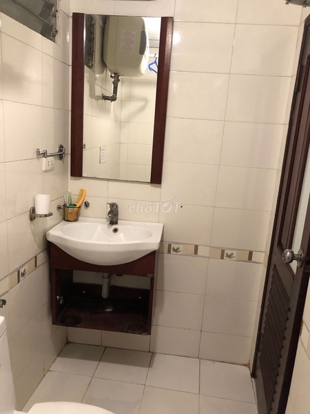 Nhà 6 Tầng Phố Cổ Ngõ Tạm Thương 58m2 - Giá Yêu Thương 15 Tỷ