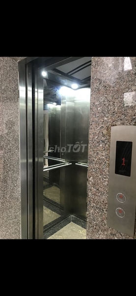 Cho Thuê Nhà Mặt Phố La Thành 68m2 5,5 Tầng Thông Sàn