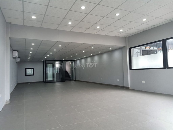 Cho Thuê Văn Phòng 120m2 Tại Thái Hà Tiện Ích Đầy Đủ