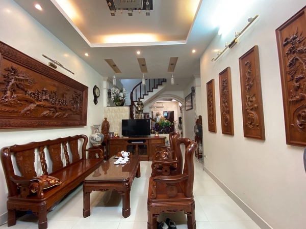 Bán nhà 5 tầng trong ngõ 65 Mai Dịch ,phường Mai Dịch,Cầu Giấy,Hà Nội.