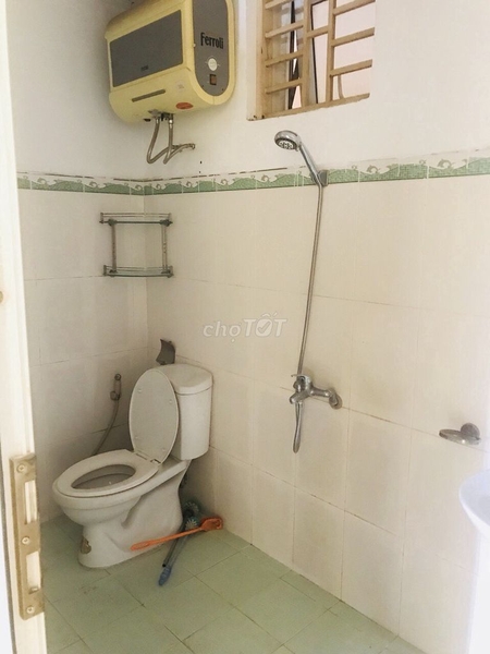 Bán căn hộ chung cư tầng 8 tại 335 Cầu Giấy, Hà Nội.