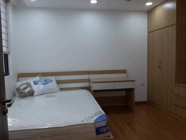 CẦN BÁN CĂN HỘ 3 NGỦ TẠI CENTERPOINT