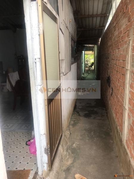 Bán nhà mặt tiền đường Nguyễn Duy Trinh, phường Bình Trưng Đông, Quận 2