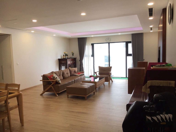 Bán chung cư Hà nội Parago cao cấp căn góc 3 PN 140m2
