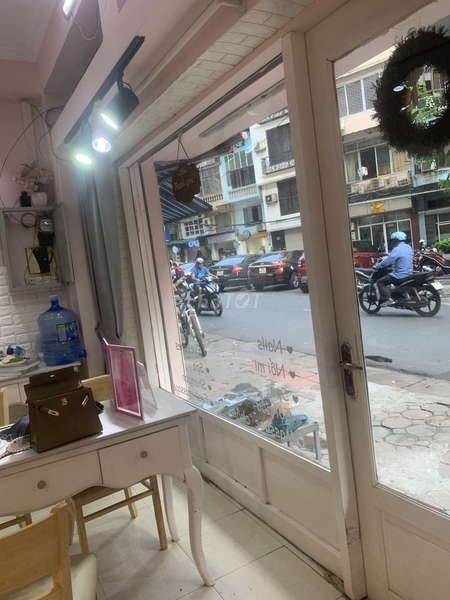 Nhà Mặt Phố - Nhượng MB KD Đỉnh Dốc Phố Hàng Than