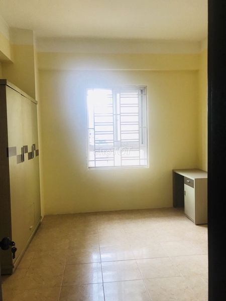 Bán căn hộ chung cư tầng 8 tại 335 Cầu Giấy, Hà Nội.
