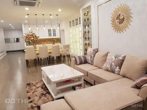 Cần cho thuê căn hộ chung cư Discovery 302 Cầu Giấy.