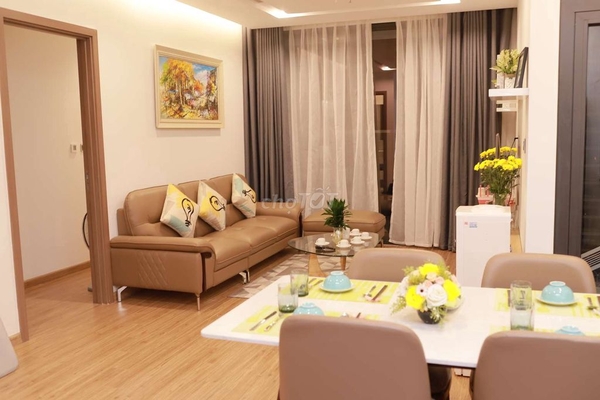 Bán Chung Cư Metropolis 2 Phòng Ngủ Đủ Đồ 72M2