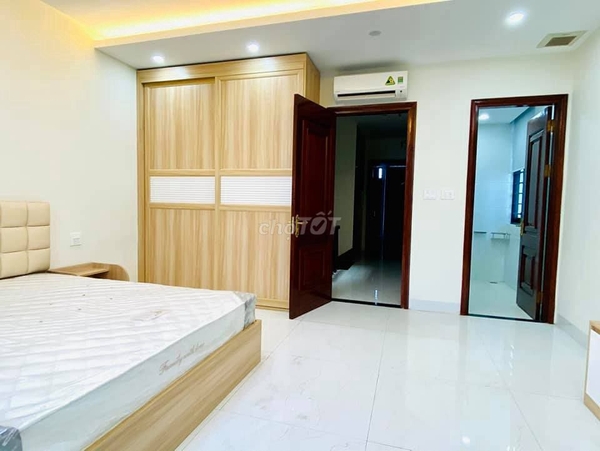 Bán nhà Lạc Long Quân thông Võ Chí Công-43m2x5T
