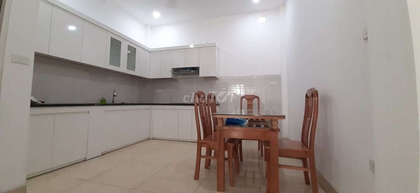 Bán nhà 42m2, 4 ngủ, Mt4m, Phú Thương, Tây Hồ