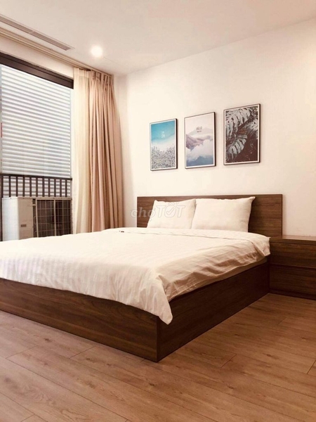 Bán nhà Xuân Diệu, Tây Hồ 40m2 8 tầng