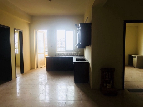 Bán căn hộ chung cư tầng 8 tại 335 Cầu Giấy, Hà Nội.