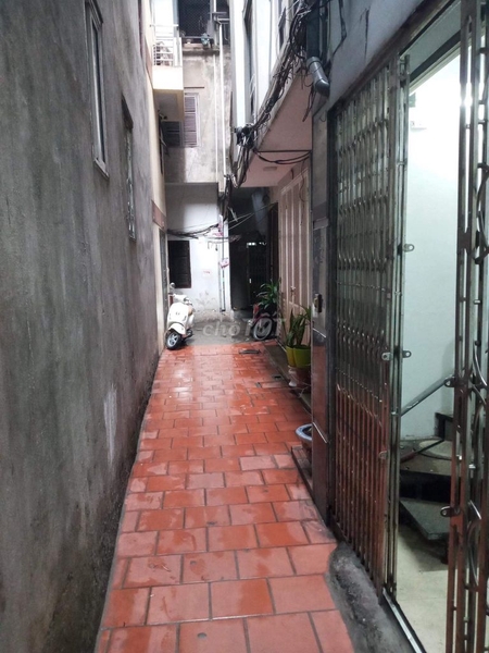 Cần bán nhà giá rẻ Khâm Thiên !!!!! DT 51m2 đang làm homestay