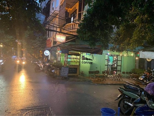 Mình có quán cafe, bánh mỳ, cơm văn phòng ở Trần Quang Diệu quận Đống Đa Hà Nội.