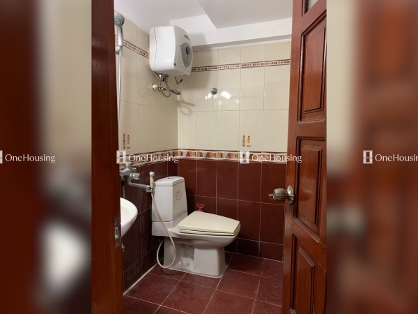Nhà mặt ngõ diện tích 33.2m² x 5 tầng, mặt tiền 4.64m, Quận Cầu Giấy