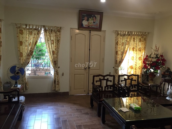 Bán Nhà Xây Kiểu Biệt Thự Kiến Trúc Sân Vườn 150m2 Bồ Đề Long Biên