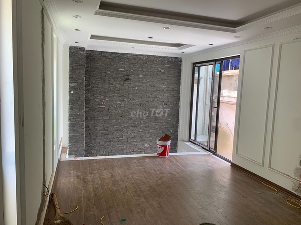 Chính chủ bán nhà tô vĩnh diện 33mx6 tầng