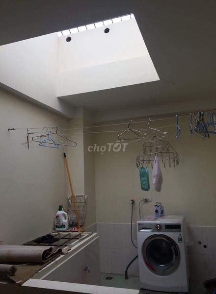 Bán nhà chính chủ, sổ đỏ ngõ 34 phố Xuân La 30m2 3 ngủ