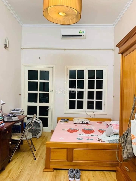 Nhượng gấp nhà siêu đẹp mặt phố, Tôn Đức Thắng 30m 3 tỷ