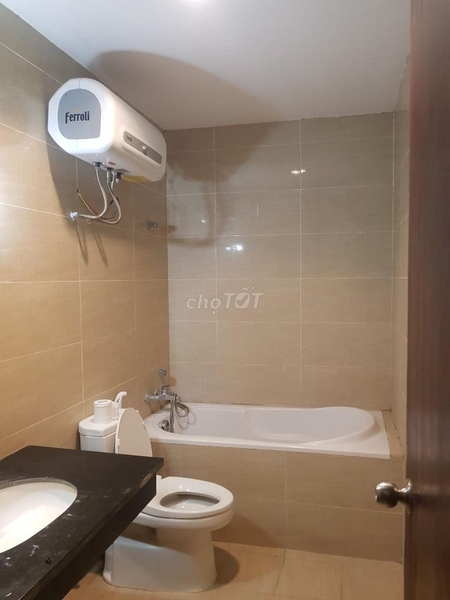 GẤP!Cho thuê CH CC 120m2, 3PN tại Hồ Gươm Plaza