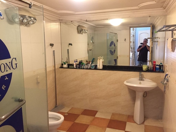 Bán Nhà Xây Kiểu Biệt Thự Kiến Trúc Sân Vườn 150m2 Bồ Đề Long Biên