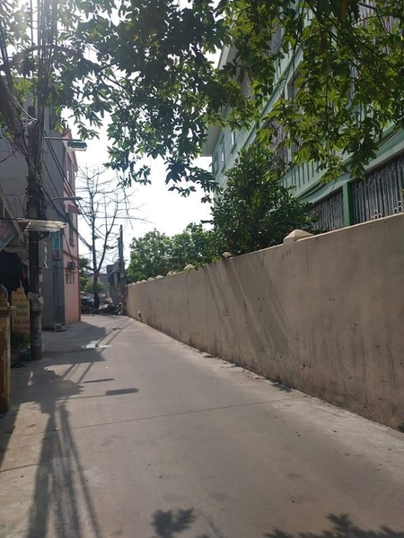 ngõ cạnh nhà