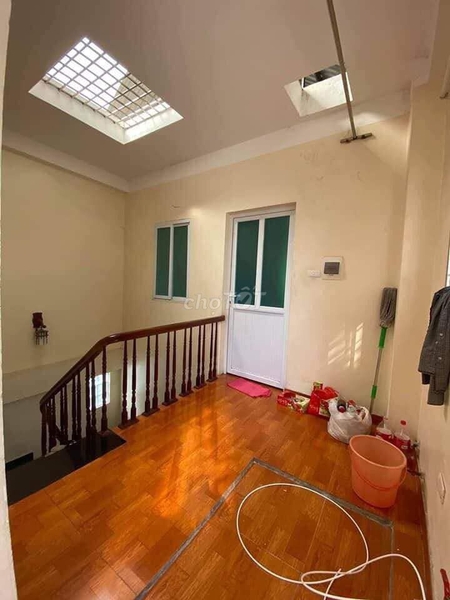 NHÀ MỄ TRÌ 40M2 x 4 TẦNG - 6 NGỦ 4,5 TỶ