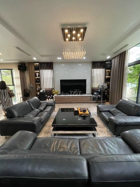 Bán biệt thự vườn Triều Khúc 146M2 siêu đẹp