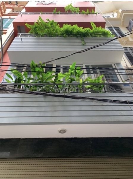 Cho Thuê Nhà phân lô, 5 tầng, Mới Đẹp Trần Quốc Hoàn - Cầu Giấy