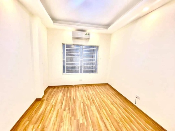 Nhà tây hồ cần bán 56 m2 3 tầng đang cho thuê trọ 15tr/1 tháng