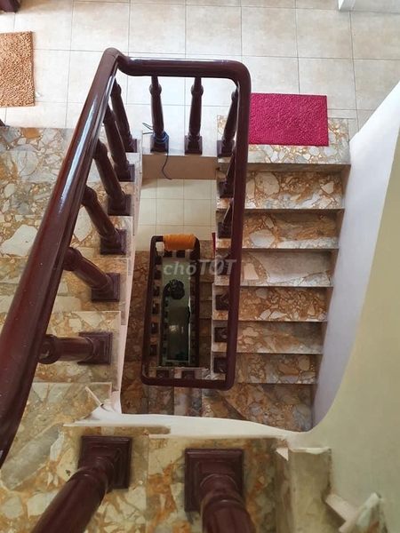 Bán nhà bắc cầu3 59m 4 tầng mt4m giá 3 tỷ có tl
