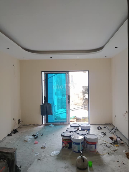 Bán nhà Lĩnh Nam 33m2 X 5 tầng mới xây veiw cực thoáng